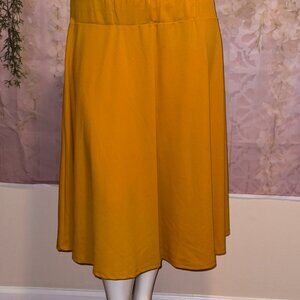 22/24- Ashley Stewart- Nugget Gold Skirt